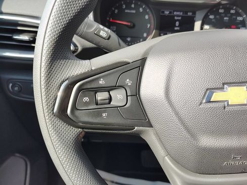 Used 2023 Chevrolet TrailBlazer LT w/ Convenience Package AWD/4WD image 23