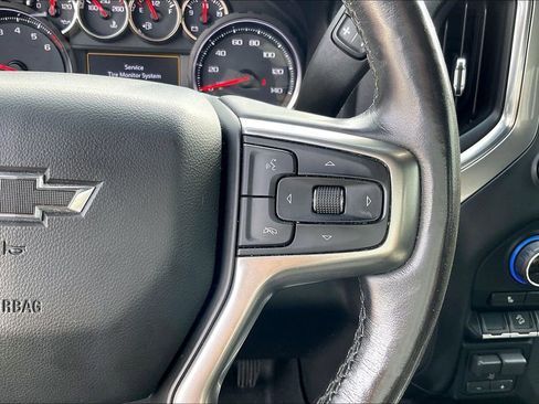Used 2019 Chevrolet Silverado 1500 LT Trail Boss AWD/4WD image 28