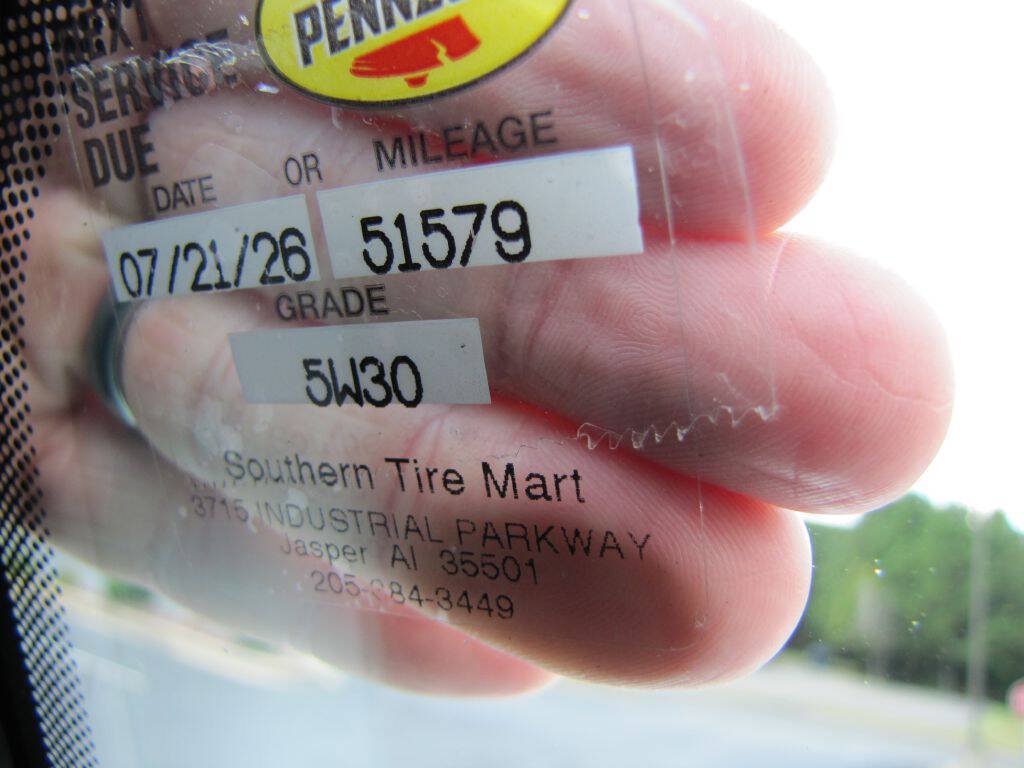 Used 2022 Jeep Wrangler Unlimited Sahara AWD/4WD image 37