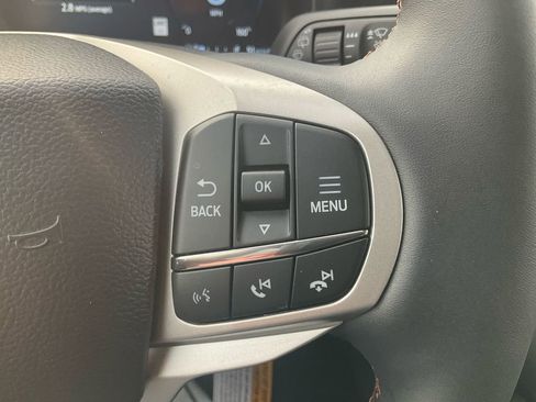 New 2026 Ford Explorer Active w/ Active Comfort Package RWD image 20
