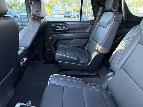 Used 2022 GMC Yukon SLT w/ SLT Luxury Package RWD image 33