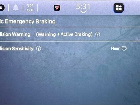 Used 2024 Jeep Wrangler Unlimited Rubicon 4xe w/ Technology Group image 33