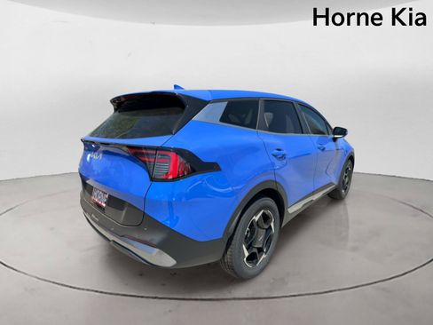 New 2026 Kia Sportage EX FWD image 4