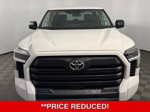 Used 2023 Toyota Tundra SR5 w/ SR5 Premium Package image 2