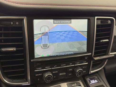 Used 2016 Porsche Panamera GTS image 25