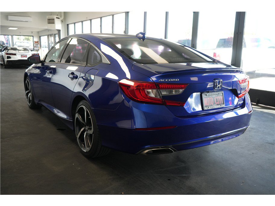 Used 2018 Honda Accord Sport image 5