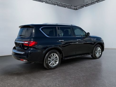 Used 2019 INFINITI QX80 Luxe RWD image 3