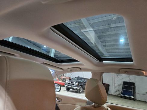 Used 2010 Nissan Murano SL w/ Leather Pkg image 28