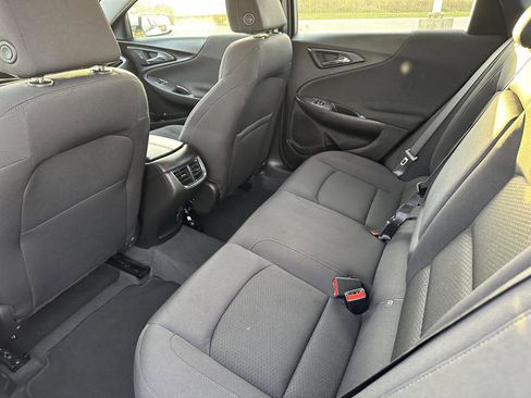 Used 2023 Chevrolet Malibu LT image 16