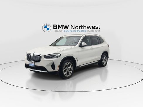 Used 2023 BMW X3 xDrive30i w/ Convenience Package AWD/4WD image 9