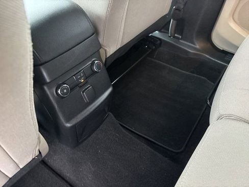 Used 2018 Ford Explorer 4WD image 32