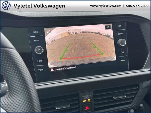 Certified 2023 Volkswagen Jetta GLI Autobahn w/ GLI Black Package image 25