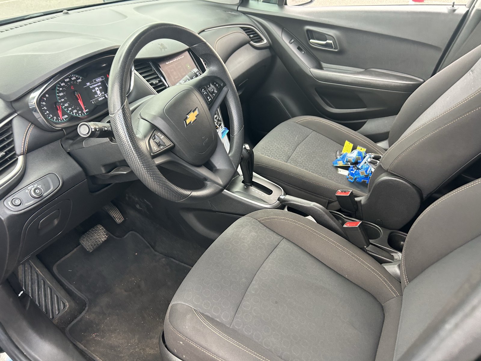 Used 2020 Chevrolet Trax LS w/ Tint and Cruise Package FWD image 12