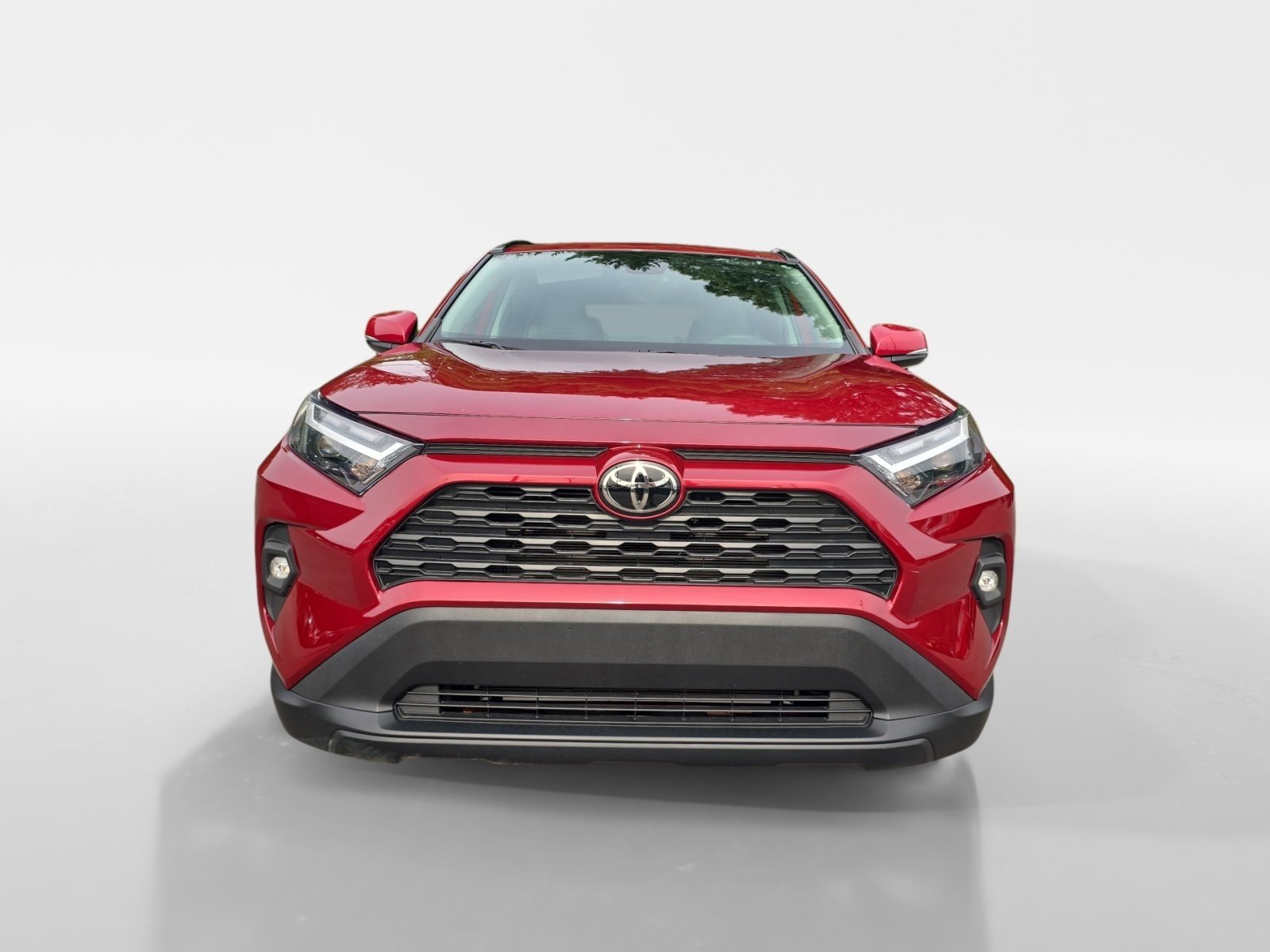 Used 2022 Toyota RAV4 XLE Premium AWD/4WD image 9