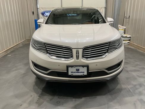 Used 2017 Lincoln MKX Black Label w/ Driver Assistance Package image 2