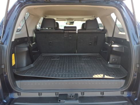 Used 2024 Toyota 4Runner SR5 Premium w/ Moonroof Package AWD/4WD image 24