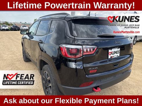 Used 2019 Jeep Compass Trailhawk w/ Cold Weather Group AWD/4WD image 7