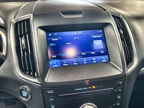 Used 2019 Ford Edge ST w/ Convenience Package image 19