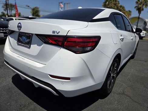 Used 2022 Nissan Sentra SV w/ Trunk Package FWD image 11