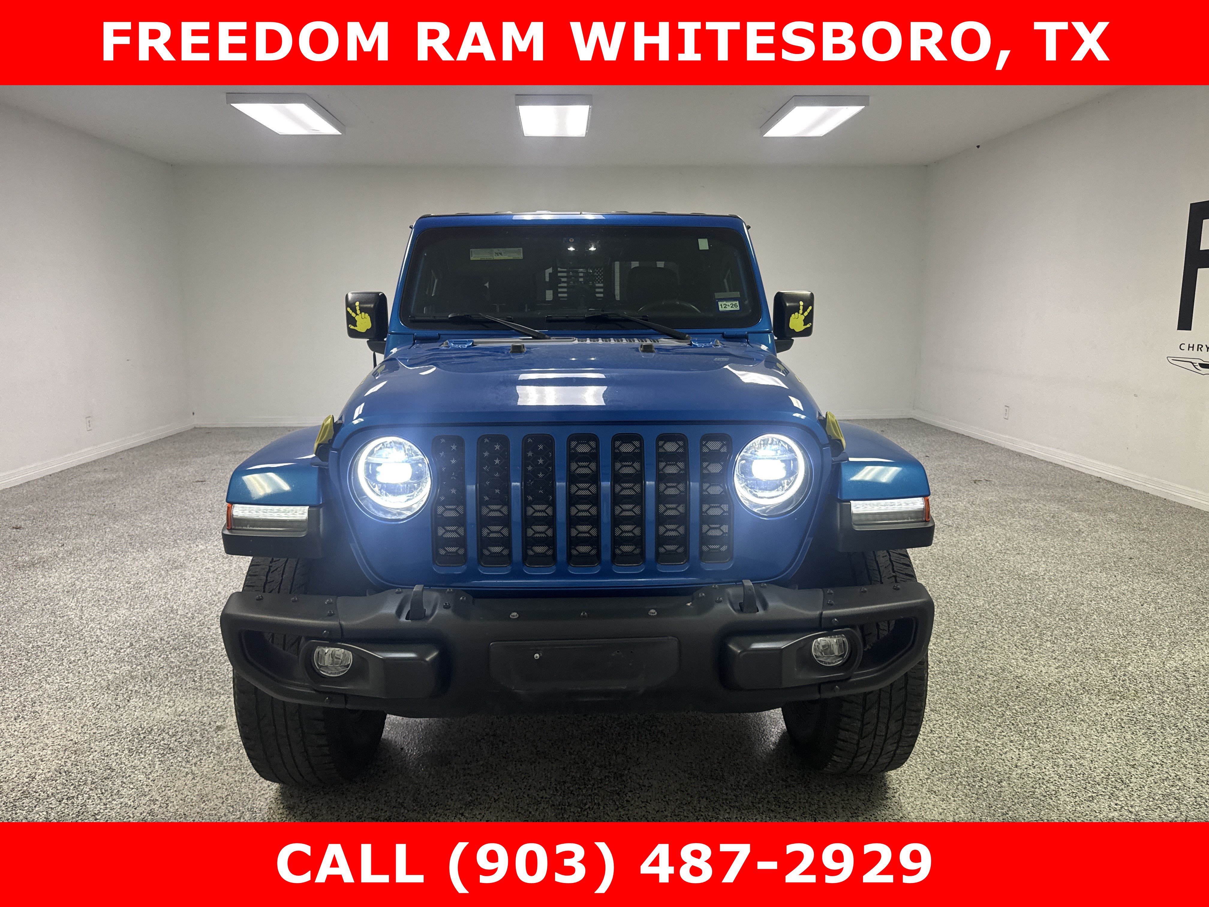 Used 2023 Jeep Gladiator Sport AWD/4WD image 2