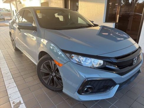 Used 2017 Honda Civic EX image 1