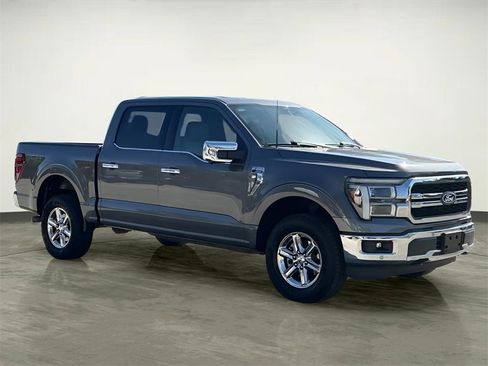 Certified 2025 Ford F150 Lariat w/ FX4 Off-Road Package image 14