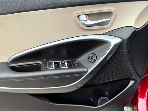 Used 2018 Hyundai Santa Fe Sport image 15