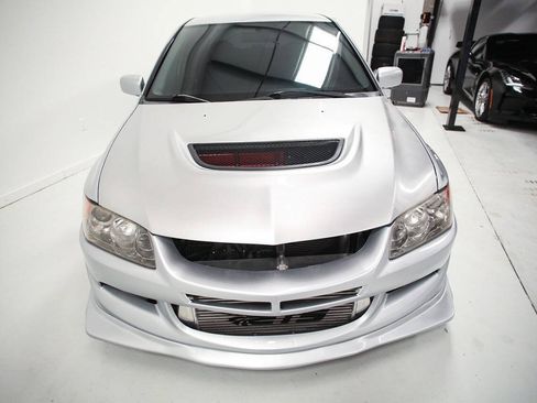 Used 2003 Mitsubishi Lancer Evolution AWD/4WD image 2