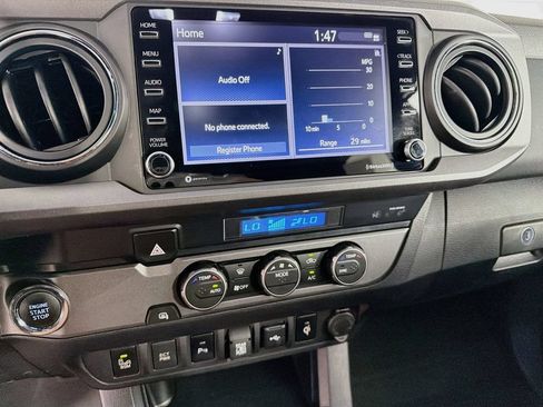 Used 2022 Toyota Tacoma TRD Sport w/ Technology Package RWD image 19