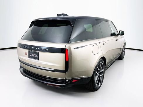 Used 2024 Land Rover Range Rover Long Wheelbase SE AWD/4WD image 5
