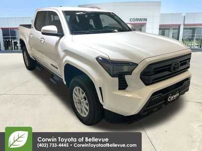 New 2025 Toyota Tacoma SR5