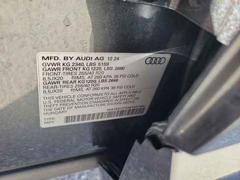 Certified 2025 Audi Q3 2.0T Premium Plus w/ Premium Plus Package image 31