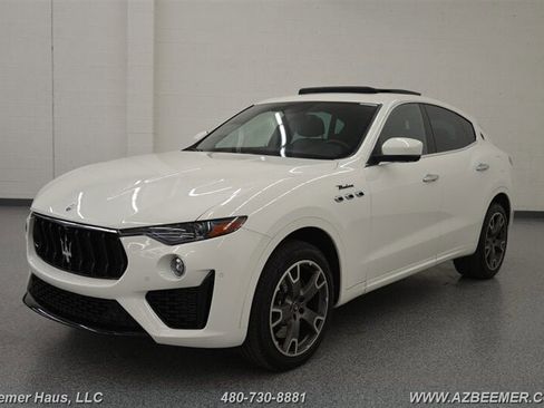 Used 2022 Maserati Levante Modena image 3