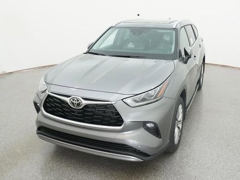 New 2026 Toyota Highlander Platinum image 49