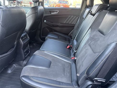 Used 2022 Ford Edge ST w/ Equipment Group 401A image 28