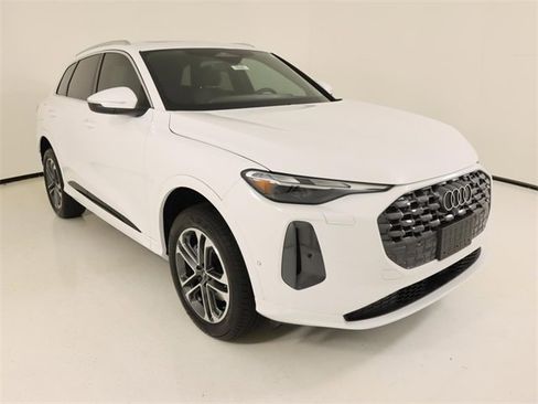 New 2025 Audi Q5 Premium image 7