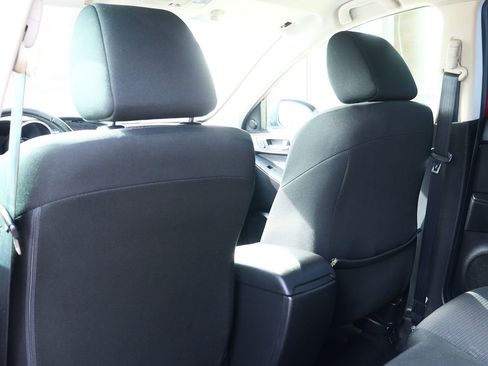 Used 2013 MAZDA MAZDA3 i Touring image 30