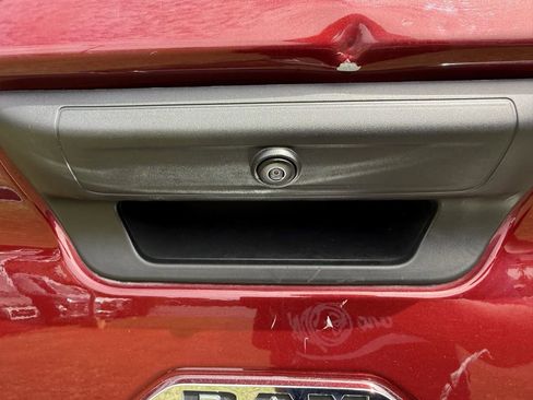 Used 2024 RAM 2500 Big Horn image 33