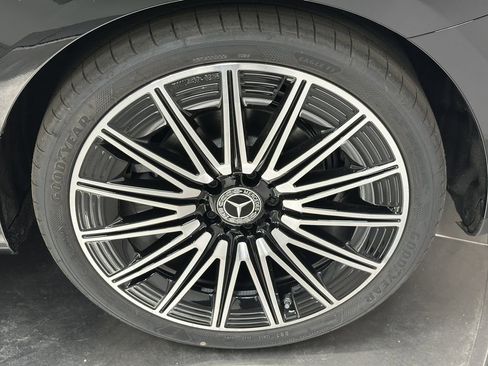 New 2026 Mercedes-Benz CLE 300 4MATIC Coupe image 19