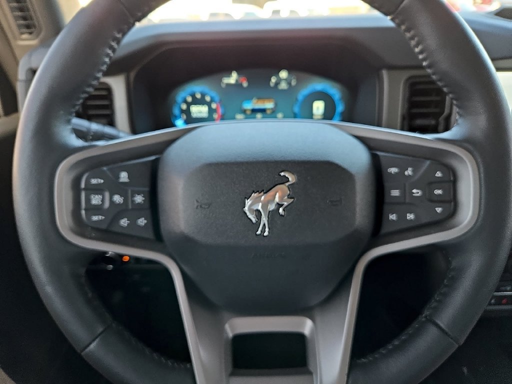 Used 2025 Ford Bronco Badlands AWD/4WD image 23