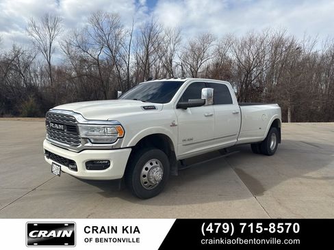 Used 2022 RAM 3500 Limited image 2