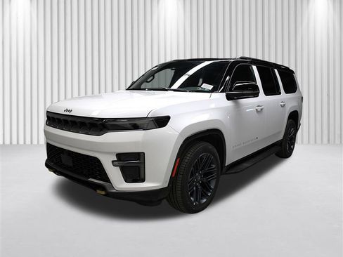 New 2026 Jeep Grand Wagoneer L 4WD image 8