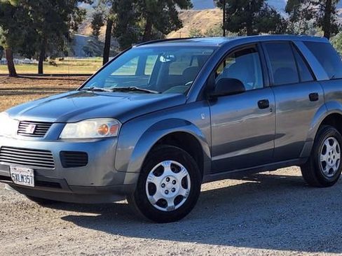 Used 2007 Saturn Vue 2WD w/ Comfort Pkg image 2