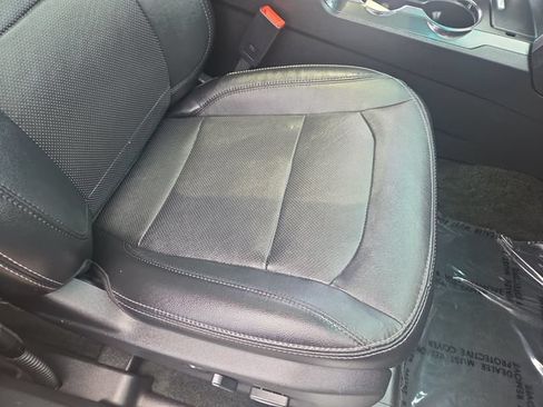 Used 2016 Ford Explorer Limited w/ Equipment Group 301A AWD/4WD image 34