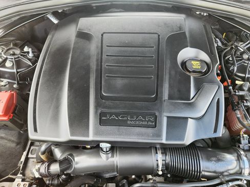 Used 2023 Jaguar F-PACE S AWD/4WD image 34