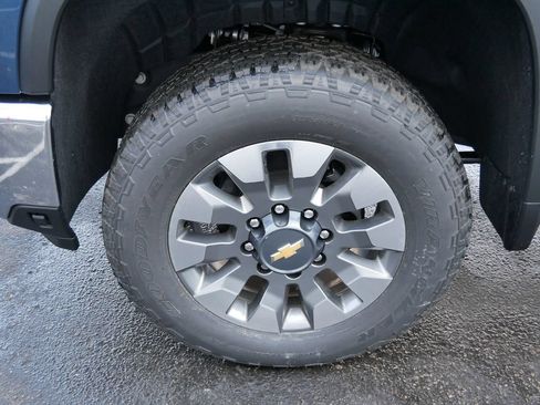 New 2026 Chevrolet Silverado 3500 LT w/ All Star Edition AWD/4WD image 11