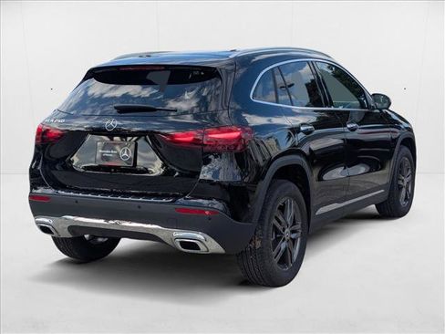 New 2026 Mercedes-Benz GLA 250 image 2