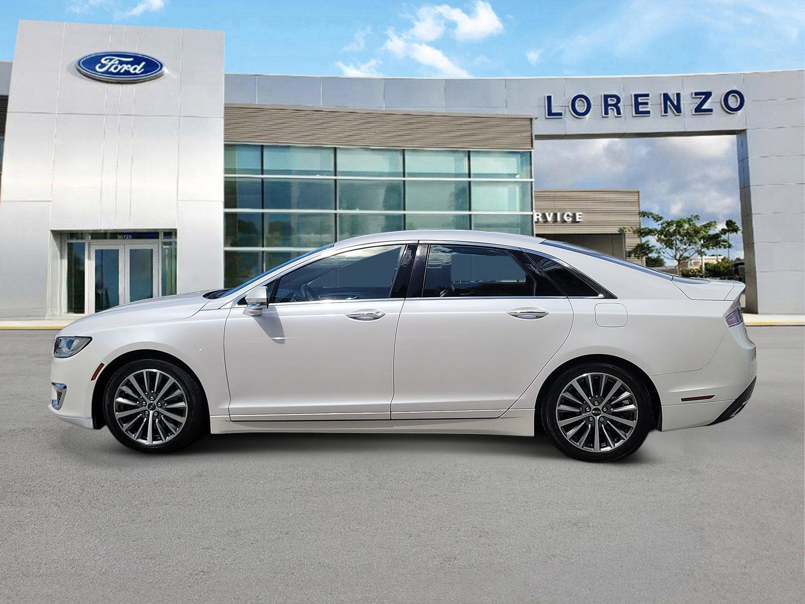 Used 2020 Lincoln MKZ FWD image 8