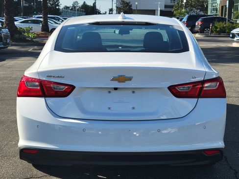 Used 2024 Chevrolet Malibu LT image 21