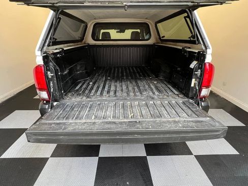 Used 2021 Toyota Tacoma SR RWD image 24